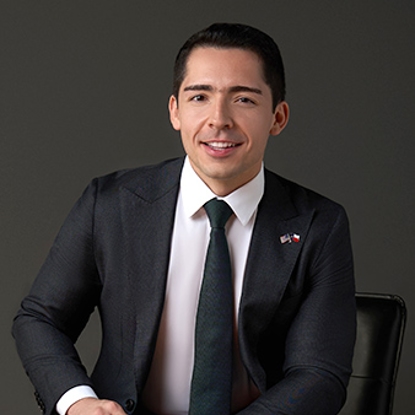 Mauricio Garcia Photo